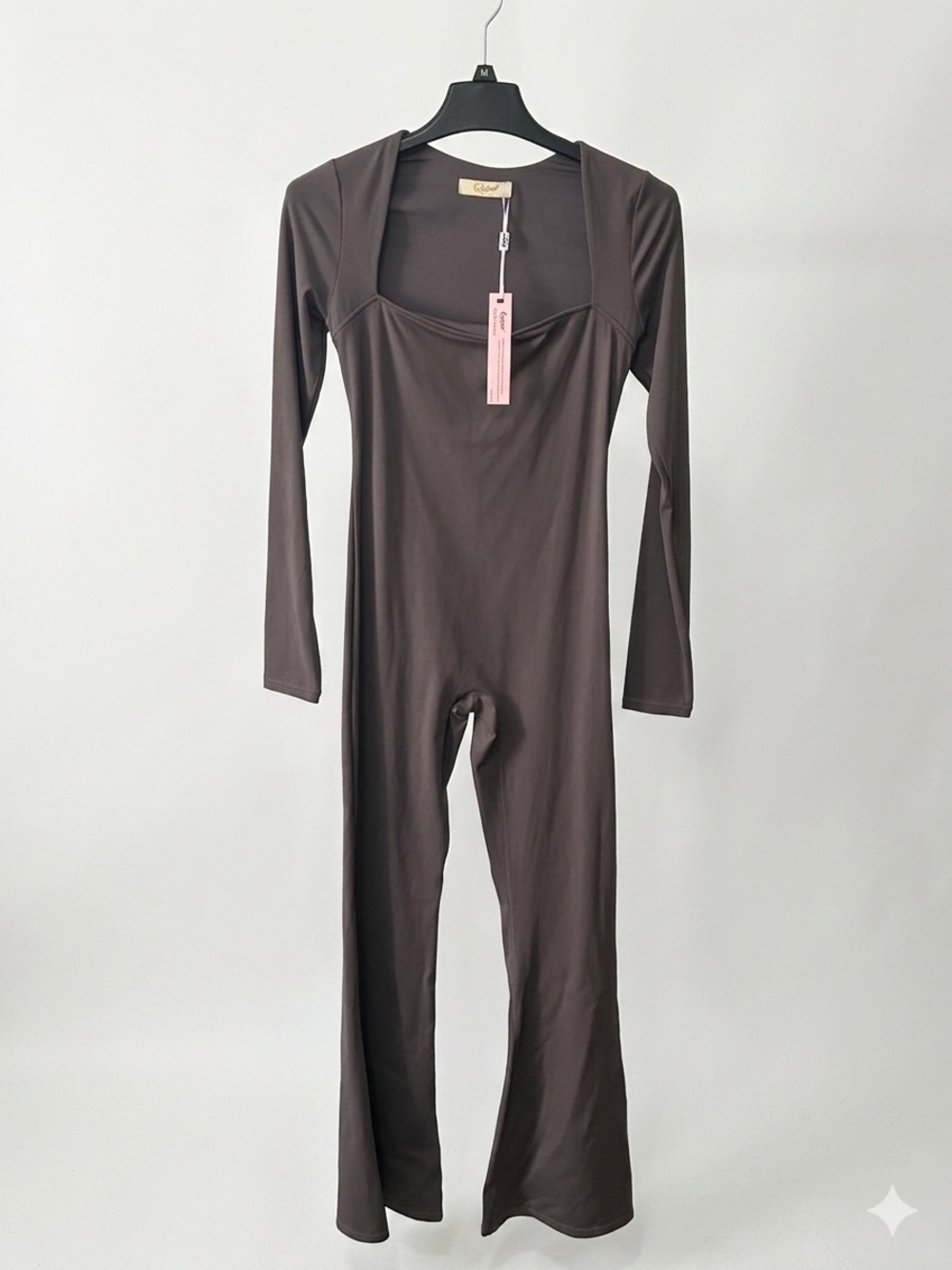 Quisen Espresso Perforated Workout Top - Fit & Comfort